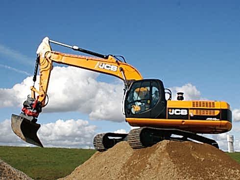 Гусеничный экскаватор